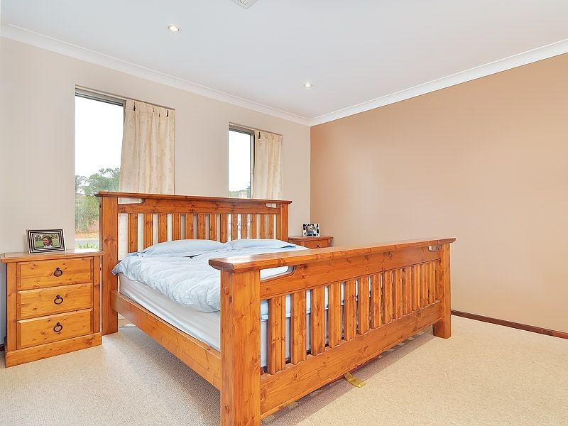 11 Ashton Place, Leeming WA 6149