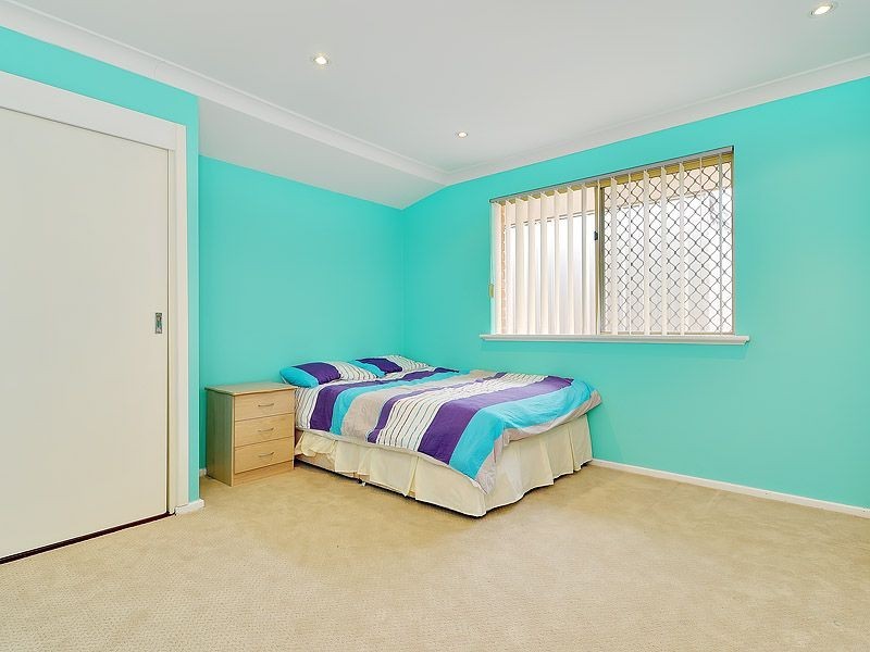 11 Ashton Place, Leeming WA 6149