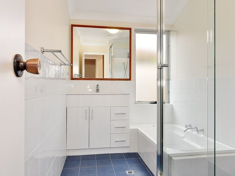 11 Ashton Place, Leeming WA 6149