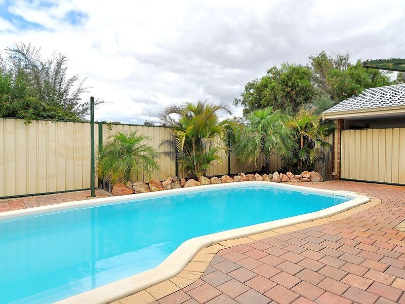 11 Ashton Place, Leeming WA 6149