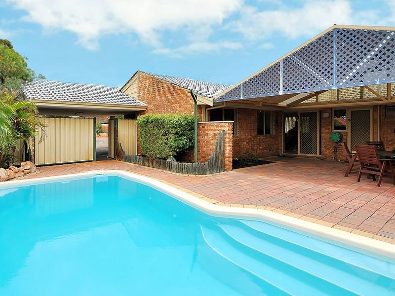11 Ashton Place, Leeming WA 6149