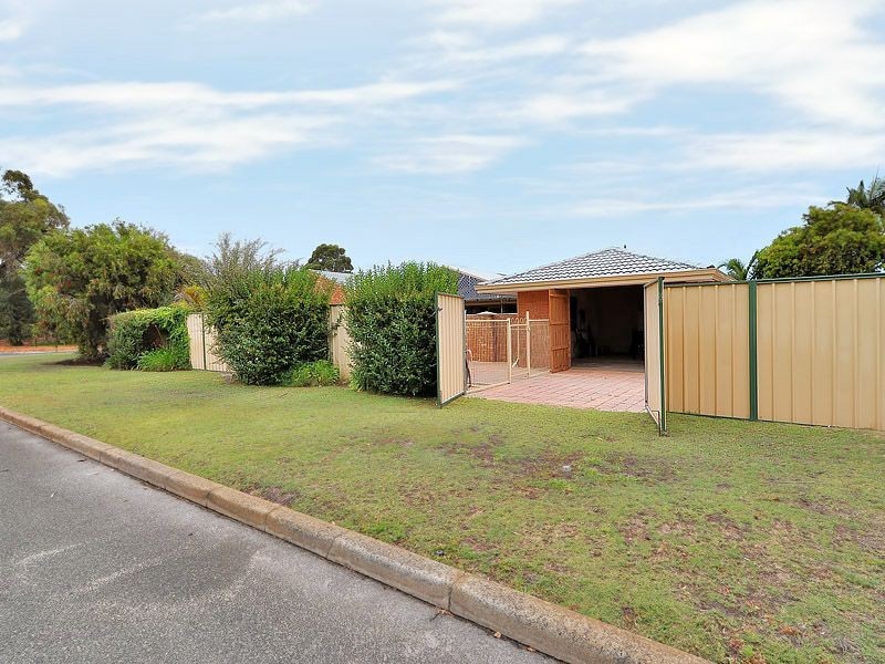 11 Ashton Place, Leeming WA 6149