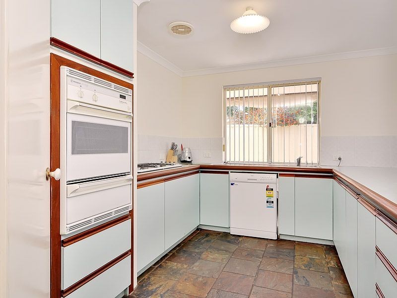 20 Brooke Gardens, Bateman WA 6150