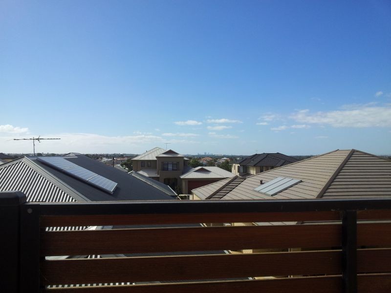 9 Mannikin Heights, Beeliar WA 6164