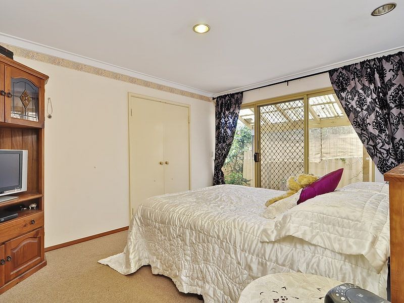 7 Oakland Heights, Leeming WA 6149