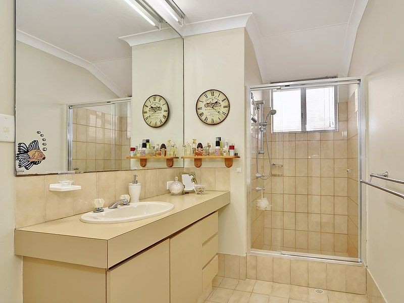 21 Sellen Court, Leeming WA 6149