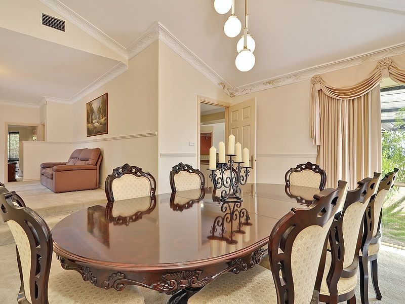 12 Beckley Circle, Leeming WA 6149