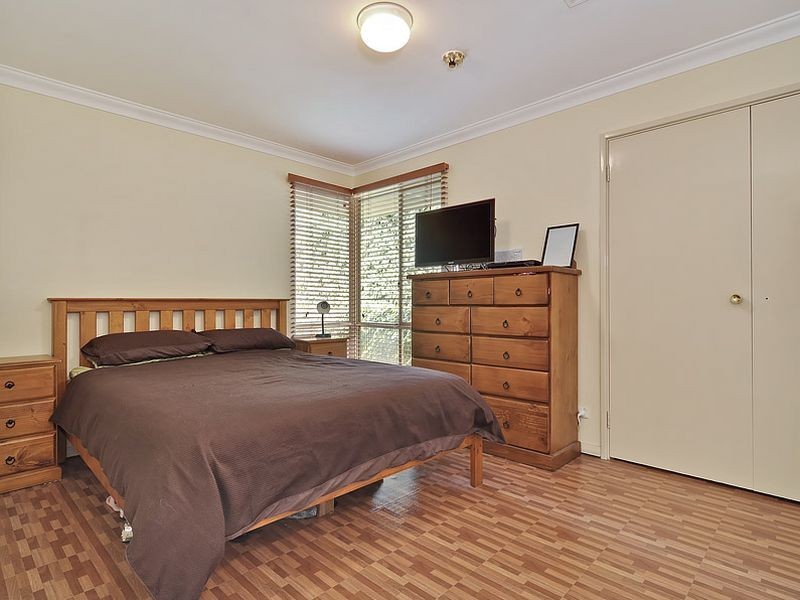 12 Beckley Circle, Leeming WA 6149