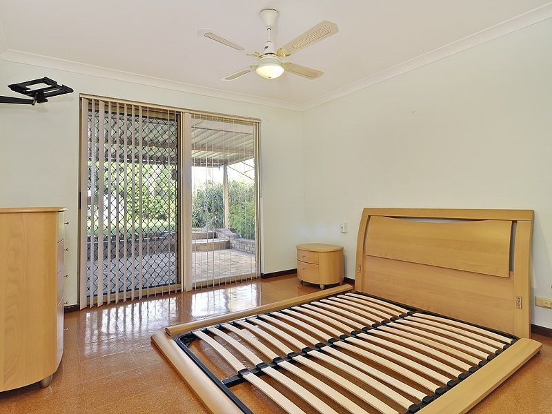 17 Glenway Loop, Cooloongup WA 6168