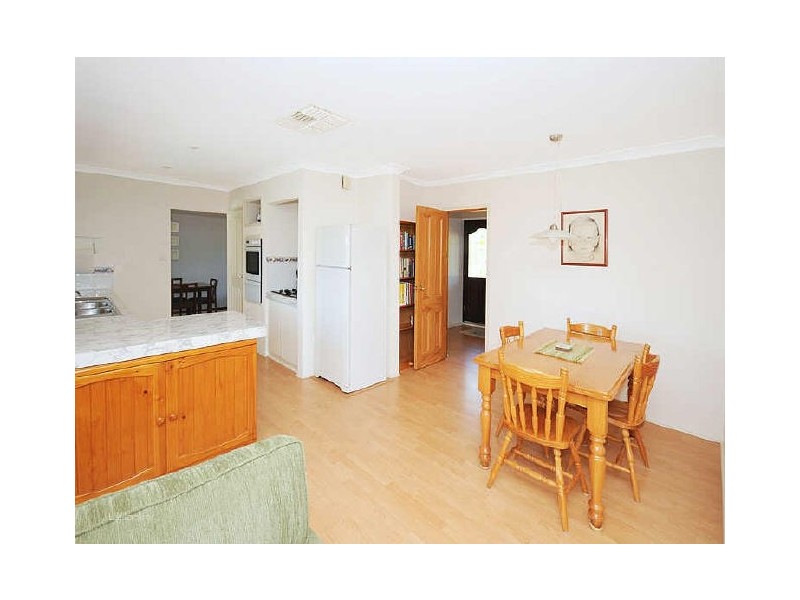 3 Watts Place, Leeming WA 6149