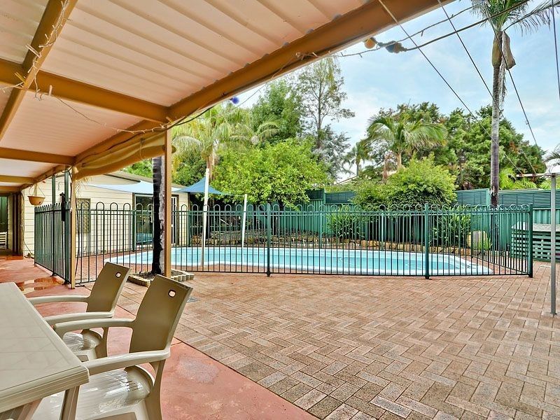 4 Grenfell Way, Leeming WA 6149