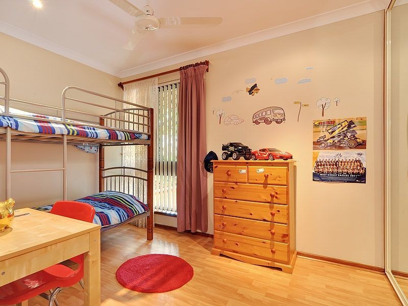 4 Grenfell Way, Leeming WA 6149