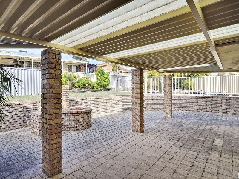 2 Monson Court, Leeming WA 6149