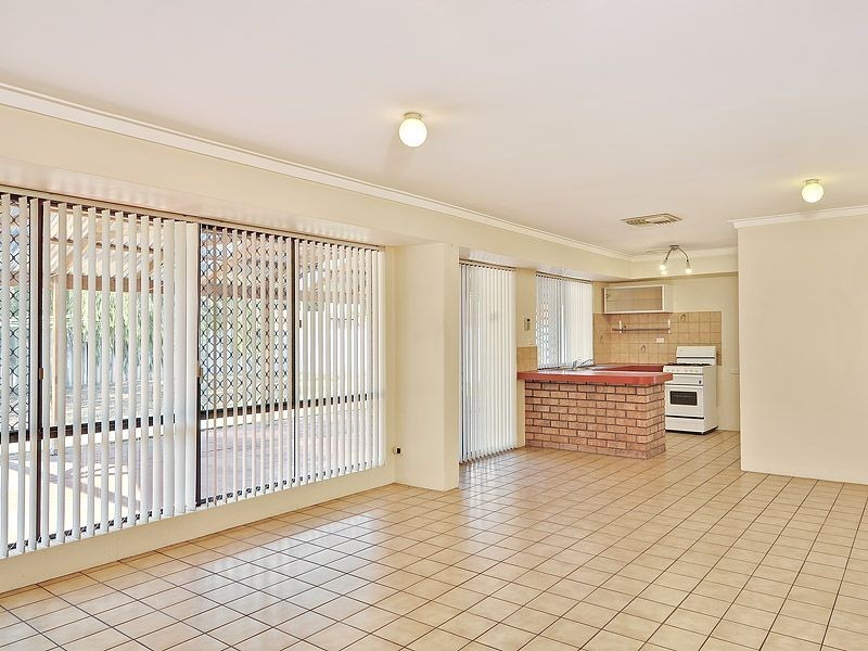 7 Farleigh Drive, Willetton WA 6155