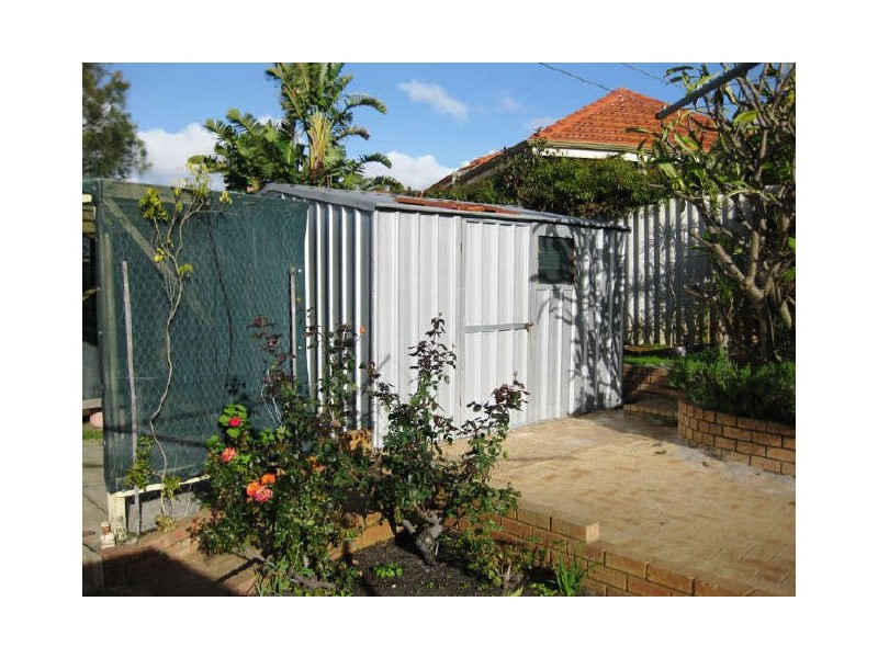 36 McGuiness Drive, Leeming WA 6149