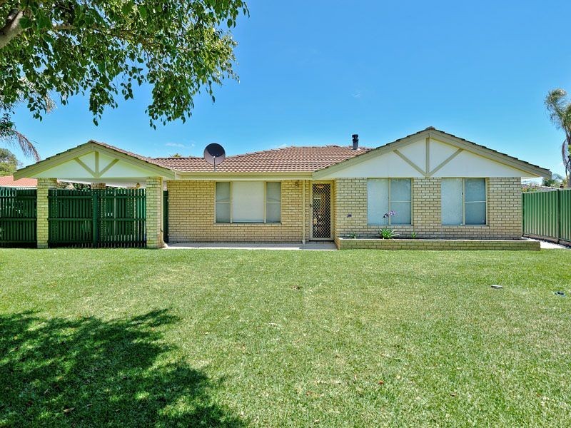 34B Barcombe Way, Leeming WA 6149