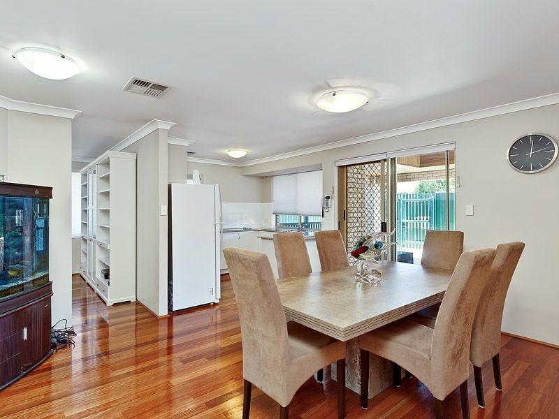 34B Barcombe Way, Leeming WA 6149