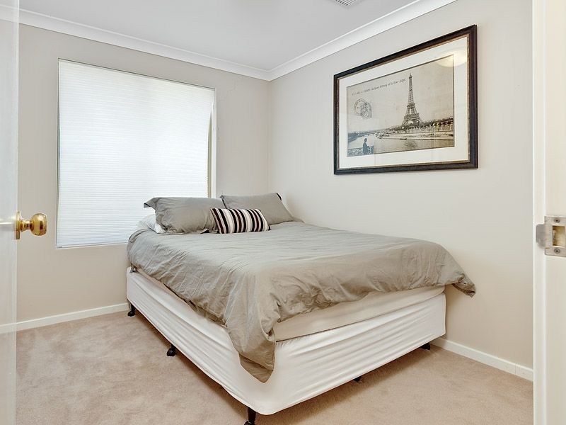 34B Barcombe Way, Leeming WA 6149