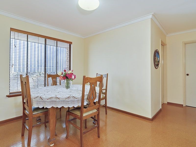 48 Winchester Way, Leeming WA 6149