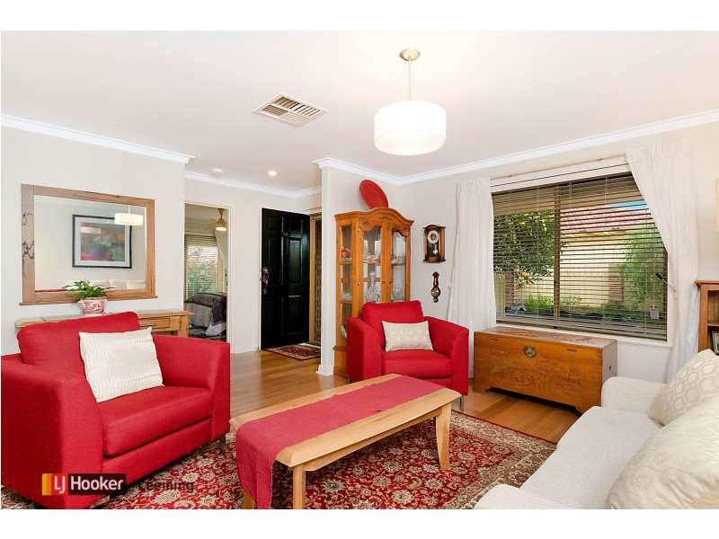 2/3 Wildwood Heights, Leeming WA 6149