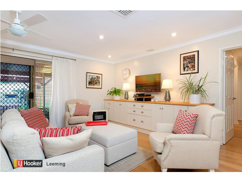 2/3 Wildwood Heights, Leeming WA 6149