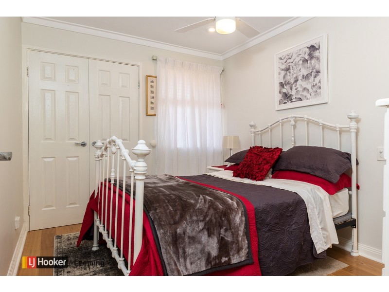 2/3 Wildwood Heights, Leeming WA 6149