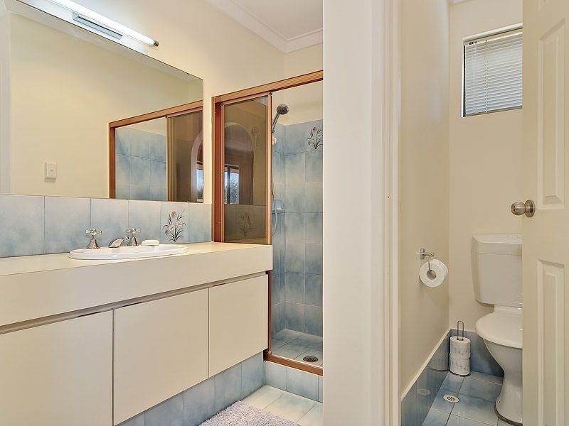 5 Mellor Court, Leeming WA 6149
