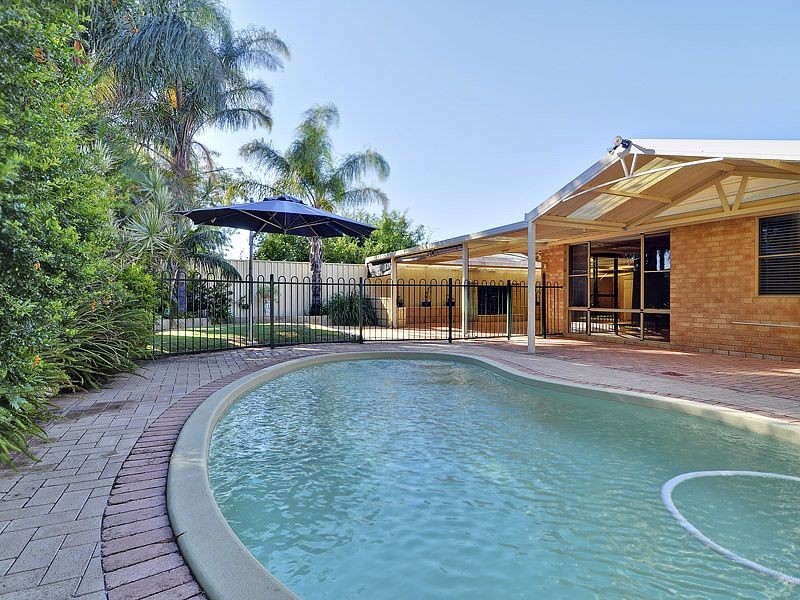 3 Ballard Mews, Success WA 6164