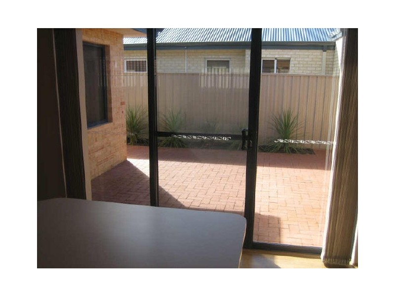 9 Daffodil Road, Canning Vale WA 6155