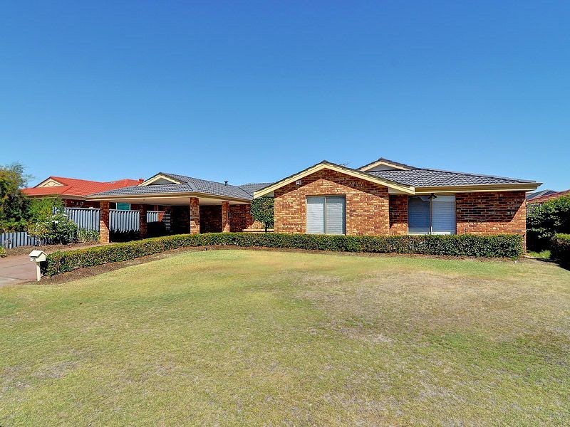 35 Envall Way, Leeming WA 6149