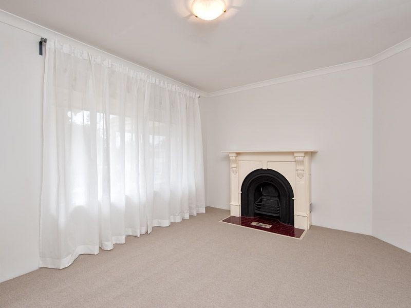 4 Nolin Court, Success WA 6164