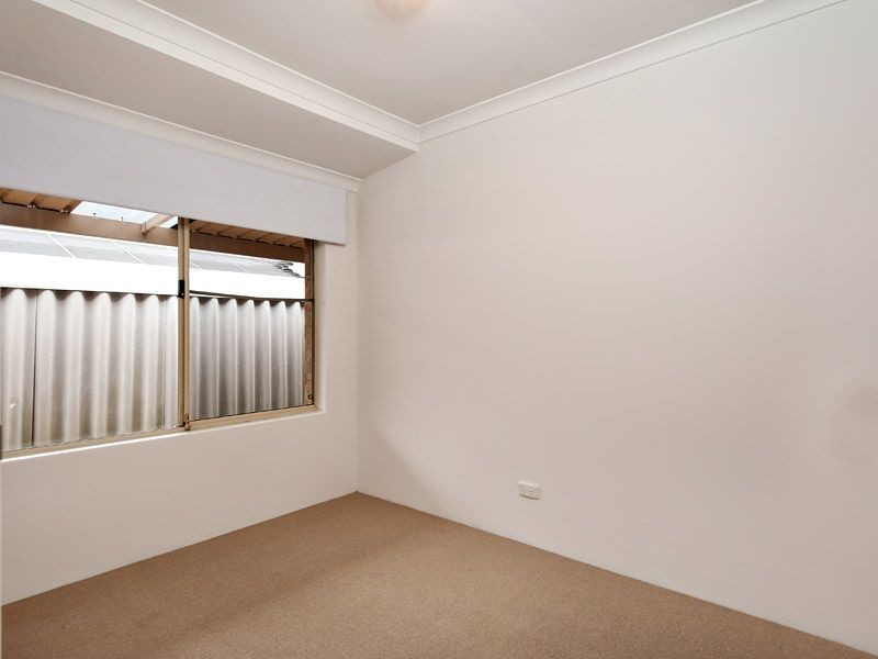 4 Nolin Court, Success WA 6164