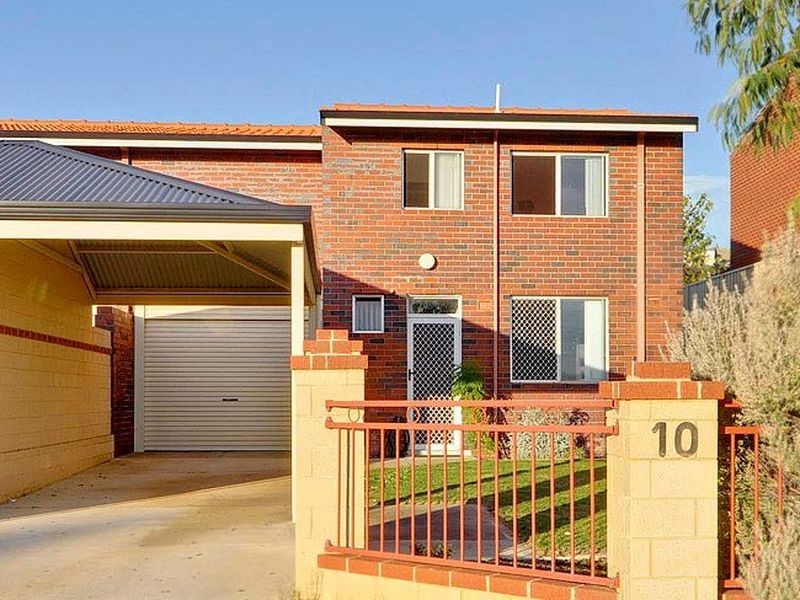 10 Watterton Place, Hamilton Hill WA 6163