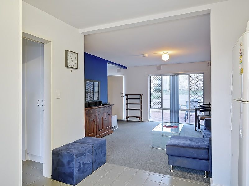 10 Watterton Place, Hamilton Hill WA 6163
