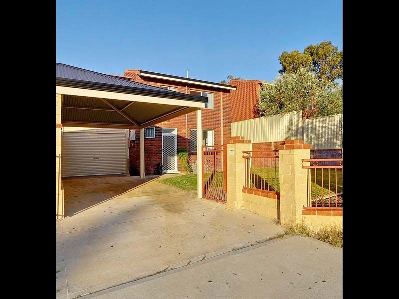10 Watterton Place, Hamilton Hill WA 6163