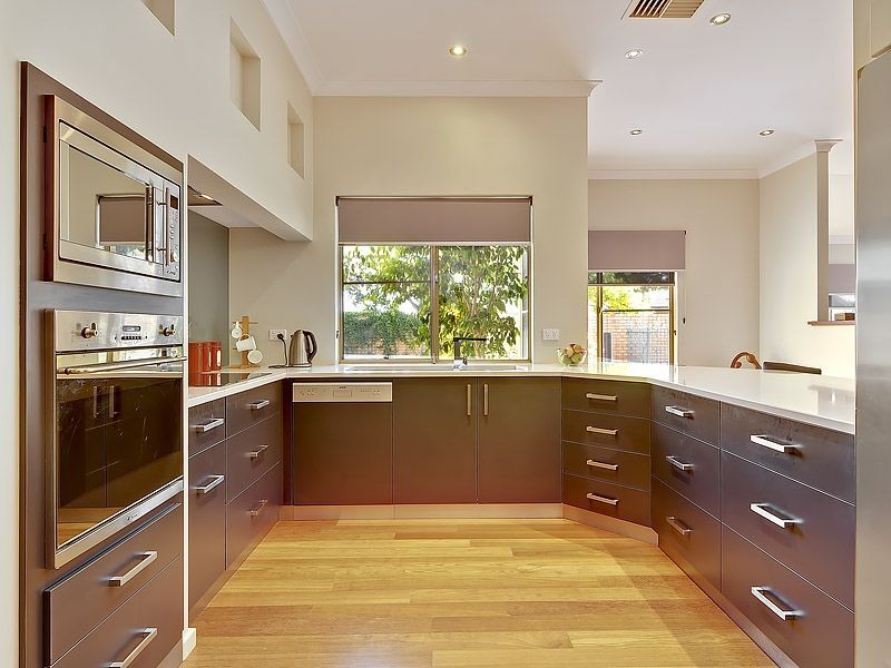 11 Broadbent Loop, Leeming WA 6149