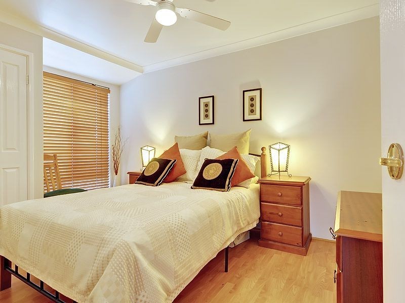 11 Broadbent Loop, Leeming WA 6149