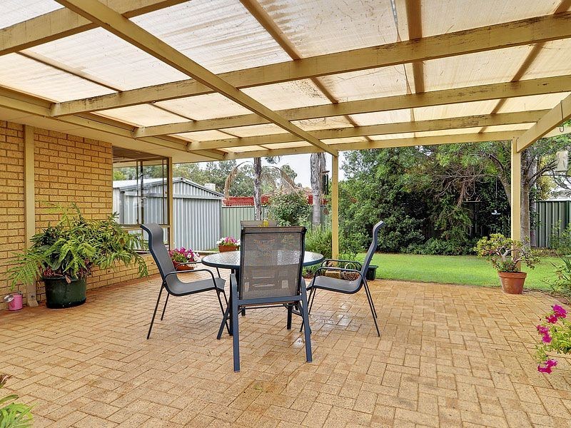 8 Morgan Place, Bibra Lake WA 6163