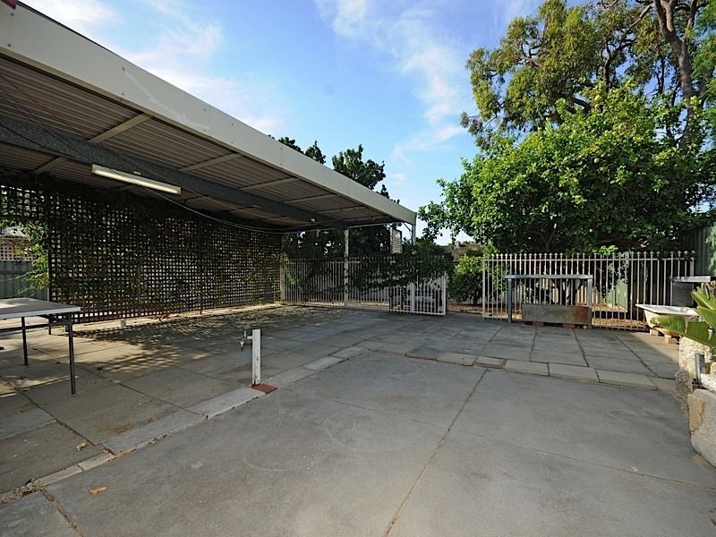 12 Hermione Way, Coolbellup WA 6163
