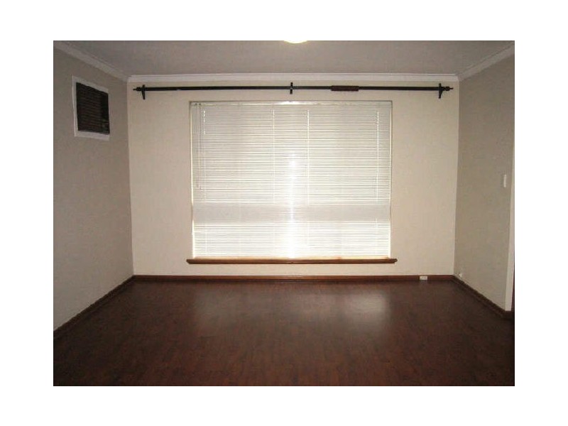 B/14 Bickley Road, Cannington WA 6107