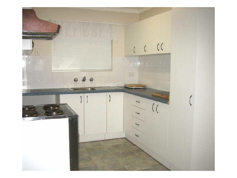 B/14 Bickley Road, Cannington WA 6107