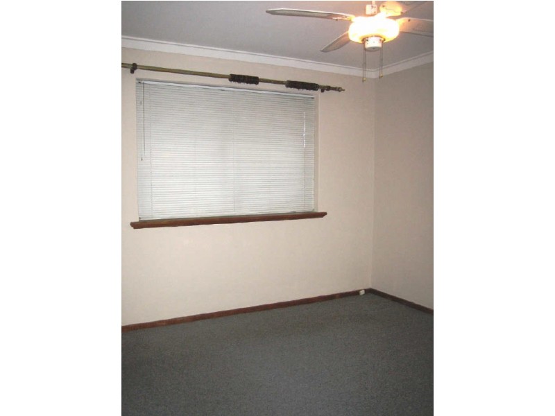 B/14 Bickley Road, Cannington WA 6107