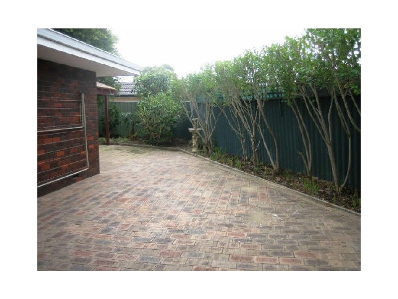 B/14 Bickley Road, Cannington WA 6107