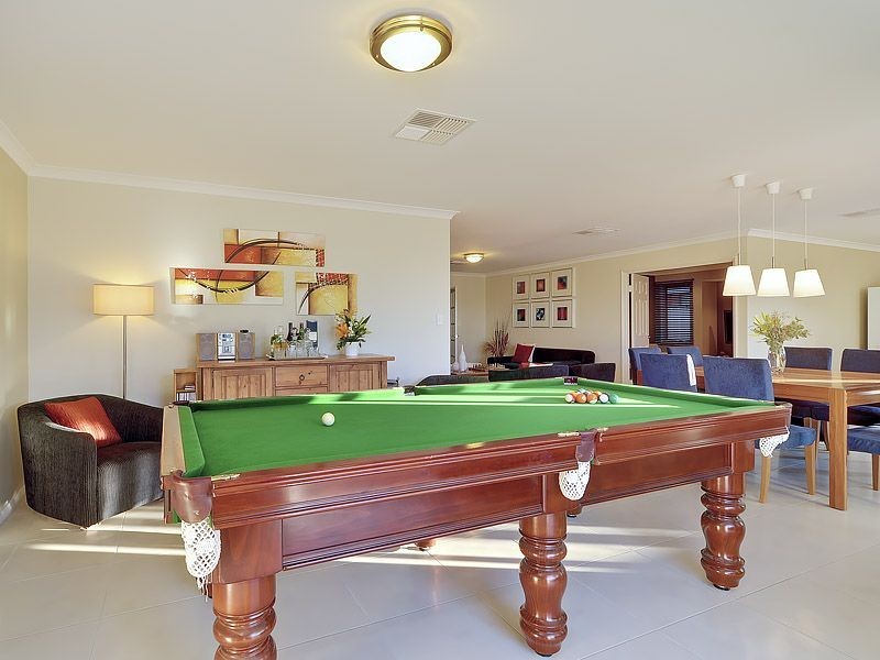 71 Johnsonia Bend, Hammond Park WA 6164