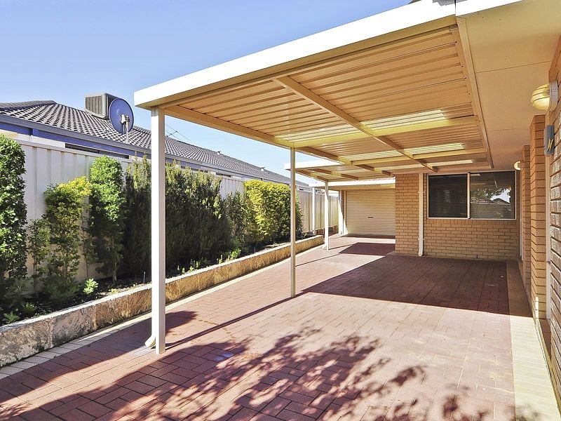 40 Peterborough Circle, North Lake WA 6163