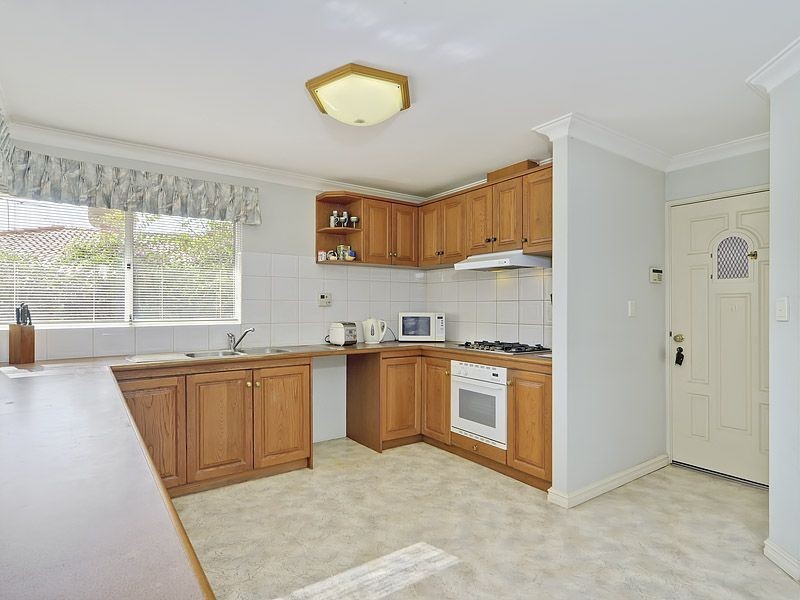 15 Hartwell Parade, Jandakot WA 6164
