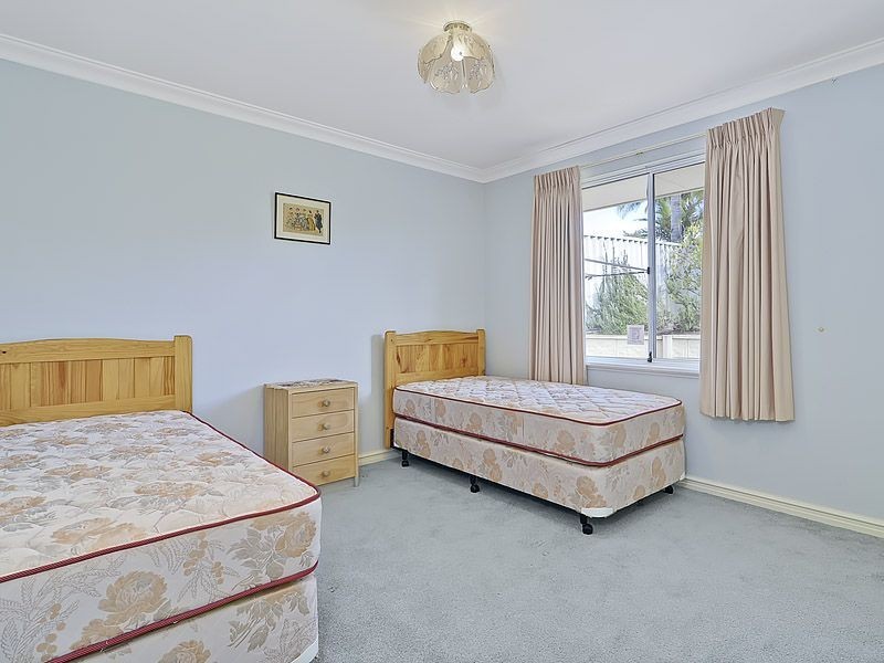 15 Hartwell Parade, Jandakot WA 6164