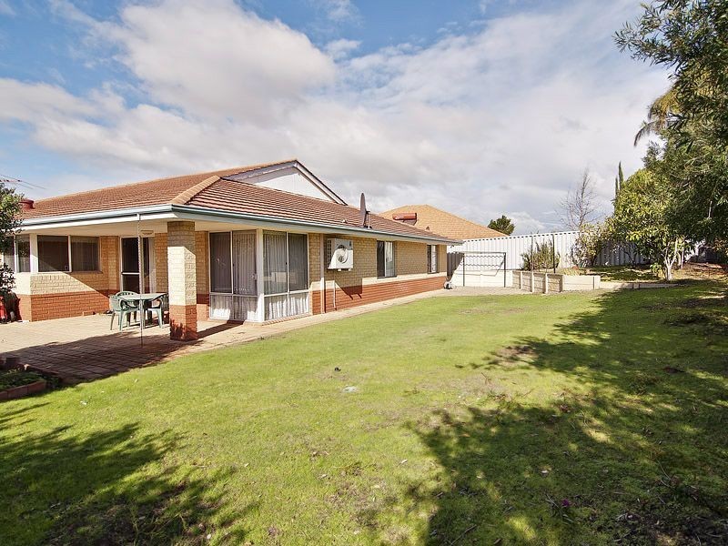 15 Hartwell Parade, Jandakot WA 6164