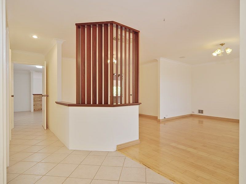 17 Sierra Chase, Leeming WA 6149