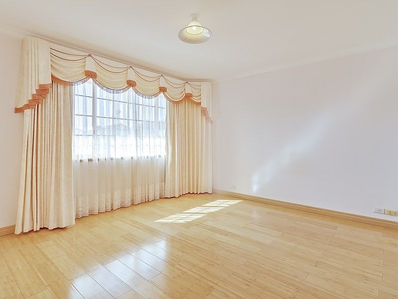 17 Sierra Chase, Leeming WA 6149